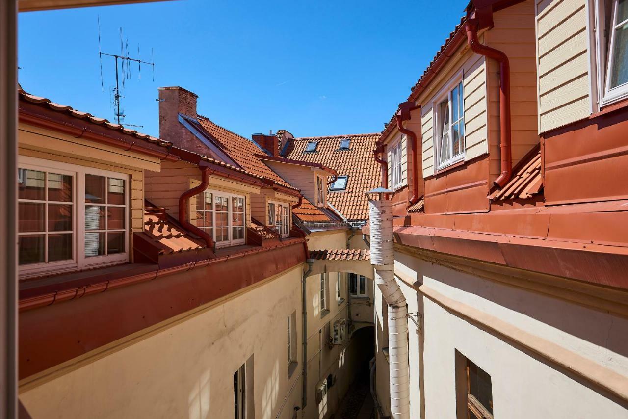 Very Vilnius Pilies Street Exterior photo